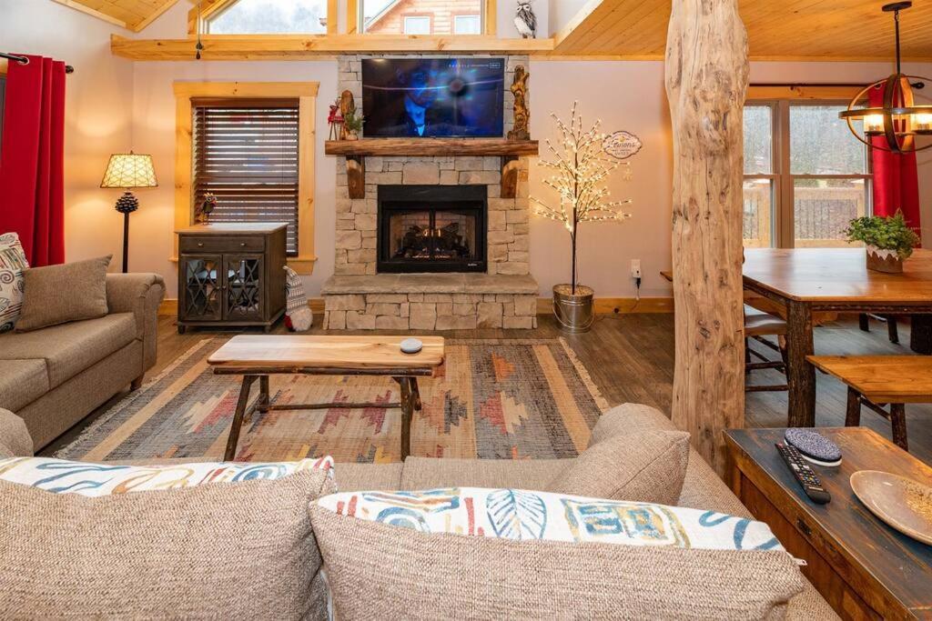 The Snow Owl Cabin Maggie Valley Exterior foto