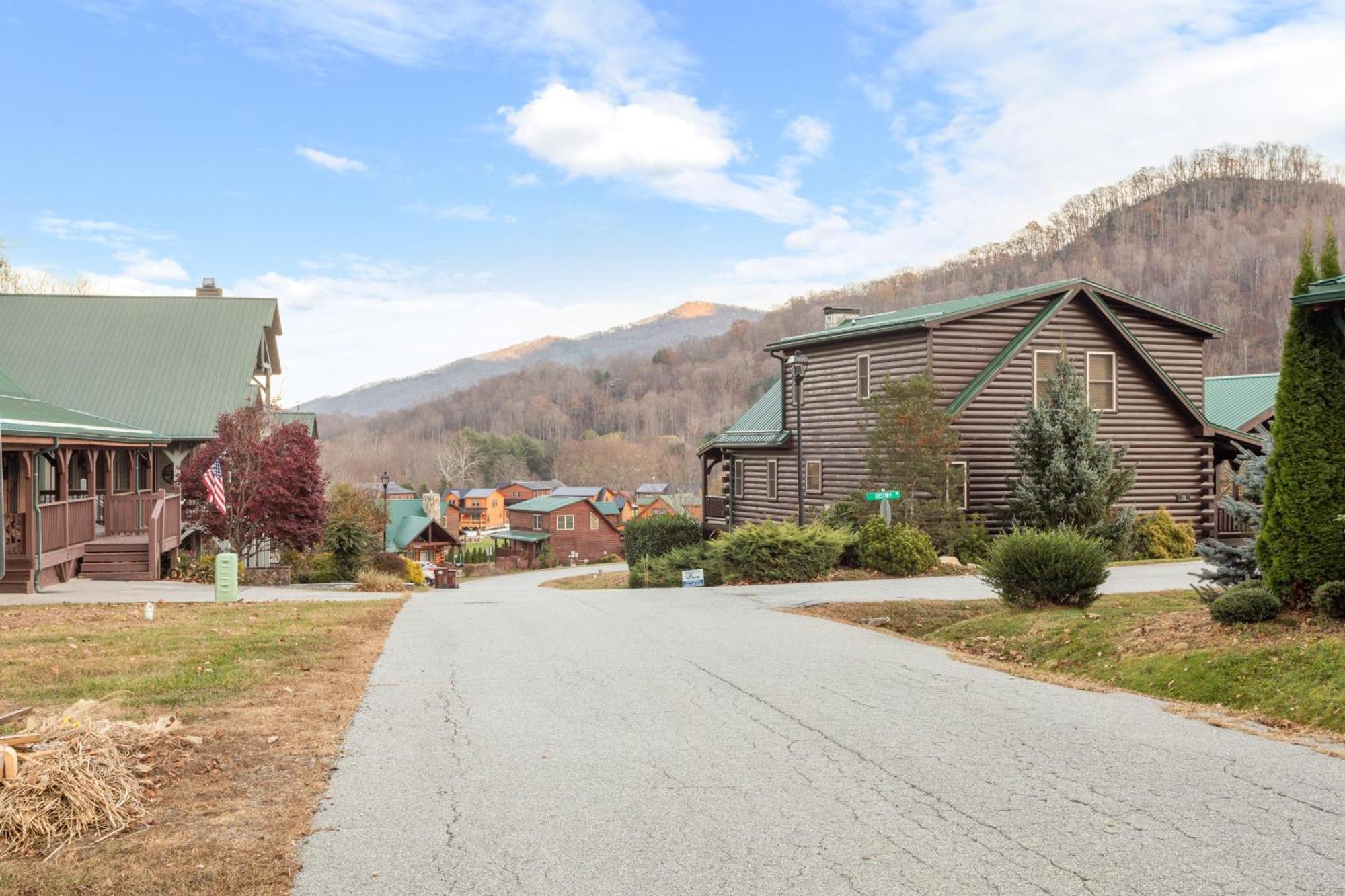 The Snow Owl Cabin Maggie Valley Exterior foto